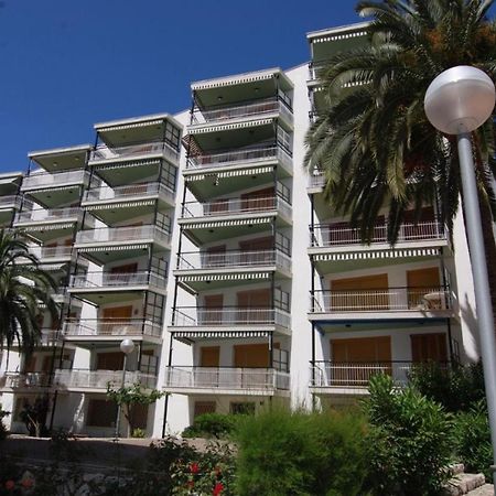 Costa Daurada Apartaments - Tauro Salou Bagian luar foto